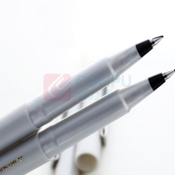 三菱 uni 优丽直液式走珠笔 UB-125 1支装 0.5mm中性笔 学生考试商务办公签字笔 (黑色)