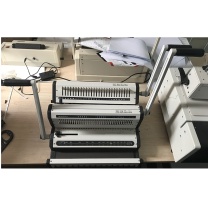 力晴 梳式+铁圈装订机 HX-P7001  3：1+2：1打孔加装订