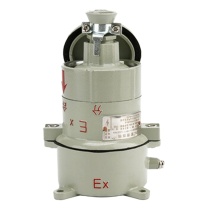 英鹏 插座 AC-16A 16A220V 三芯直插220V