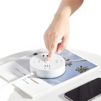 公牛 BULL 圆形插座 GN-R203U 总控3位五孔+3USB 1.8米 (白色) 10007584
