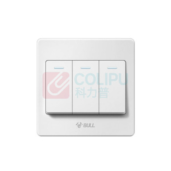 公牛 BULL 三联开关 G07K312C 