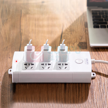 得力 插座 18205 6位 3米 (白色) 最大功率2500W
