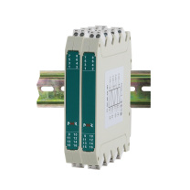 虹润 无源信号隔离器 QHR-W21-27/27/27/27-0/0/0/0 四进四出，输入信号4-20mA输出信号4-20mA，传输精度0.15%FS，工作温度范围-10℃-70℃ 