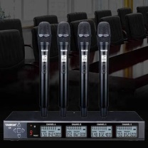 得胜 TAKSTAR UHF无线一拖四手持话筒麦克风套装 X4+X4-TD