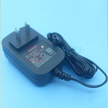 极一 电源适配器 24V1A