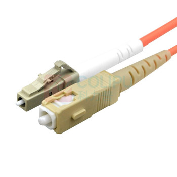 酷比客 L-CUBIC 多模光纤跳线 LCCPMFLCSCOR-3M LC-SC/3米 (桔色)