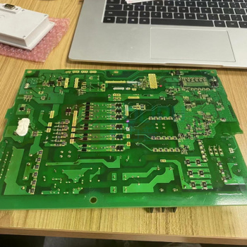 伦茨 驱动板 PWMQ2-8 连接计算机和软盘的设备驱动E84AHWMC1534V-V003 