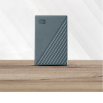 西部数据 WD 移动硬盘 USB-C 5TB
