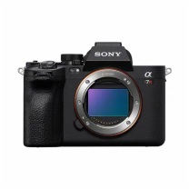 索尼 SONY 全面幅微单 数码相机 Alpha7RV FE 24-70mm F2.8 GM II 新一代全画幅标准变焦G大师镜头,附赠:金刚膜 闪迪V30 64G高速内存卡 三合一高速读卡器 82沃尔夫冈滤镜