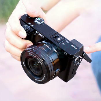 索尼 SONY vlog微单相机 A6100 (黑色)