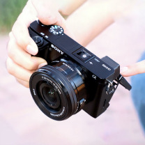索尼 SONY vlog微单相机 A6100 (黑色)