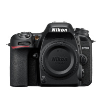 尼康 Nikon 单反相机镜头套装 D7500 (AF-S DX 尼克尔 18-140mm f/3.5-5.6G ED VR 单反镜头)