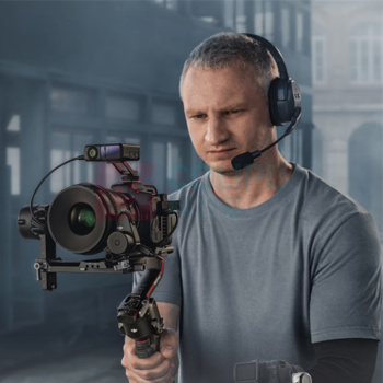 大疆 DJI DJI RS 3 Pro 套装 如影s RoninS 手持稳定器 旗舰专业防抖手持云台 相机稳定器 大疆云台稳定器 RS 3 PRO 三轴云台 (黑色)