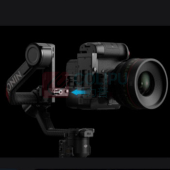 大疆 DJI 相机稳定器 RS 4 Pro