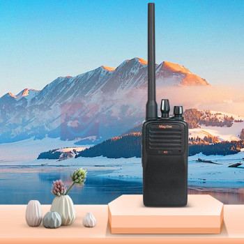 摩托罗拉 MOTOROLA UHF商用数字对讲机 Mag One A5i