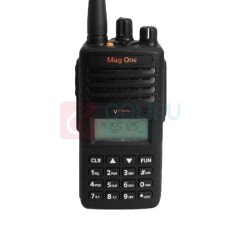 摩托罗拉 手持式对讲机 VZ-18 4W 无 有显示屏 有显示屏 1000-2000mAh 一充一电 空 手动 空 非防爆 黑色 1台/台 台
