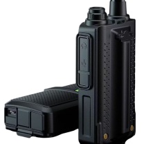 摩托罗拉 MOTOROLA 对讲机 MT888豪华版 135*50*33mm 锂电池20000毫安 主机X2 电池X2 座充X2 背夹X2 天线X2 挂绳X2