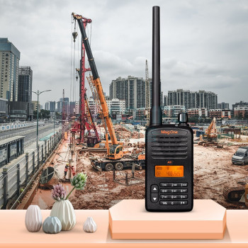 摩托罗拉 MOTOROLA 数字对讲机 Mag One A2i 数模兼容 (黑色)