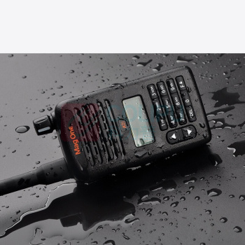 摩托罗拉 MOTOROLA 数字对讲机 Mag One A2i 数模兼容 (黑色)