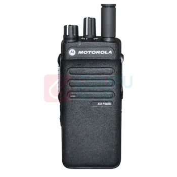 摩托罗拉 MOTOROLA 对讲机 P6600 i (锂电池 充电器 背夹 天线 纸盒装) 