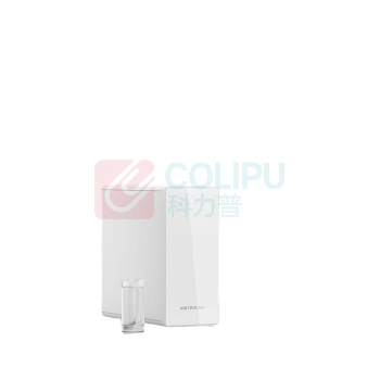 沁园 TRULIVA 净水器 UR-N3516