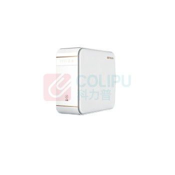 沁园 TRULIVA 净水器 UR-N51042