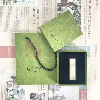 古驰 Gucci 倾色绒雾唇膏 丝绒哑光雾感 208 3.5g (配专柜礼盒礼袋)