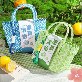 舒客 Saky 清凉用品夏季高温防暑降温包 3件套 牙刷+风扇+水杯 (颜色随机)