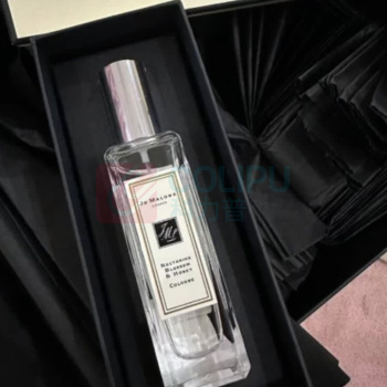 祖玛珑 jomalone 杏桃花与蜂蜜香水 30ml 配品牌专柜礼盒礼袋