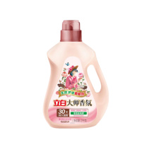 立白 大师香氛天然护衣柔顺剂 (玫瑰与丝绒乌木) 2kg/瓶