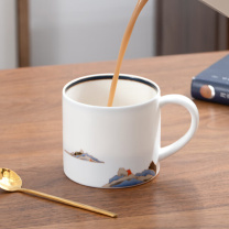 南山先生 观山咖啡杯 320ml 咖啡杯:长度12.8cmX口径9.2cmX高度7.8cm 容量320ml 搅拌勺:长度13.6cm