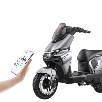 雅迪 电动自行车 冠能S 白鲨