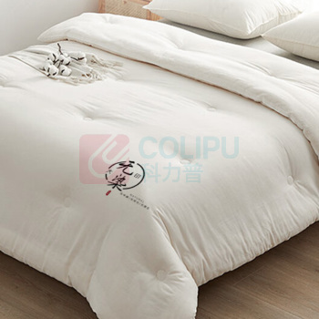 无印良品 A类亲肤抗菌胶印(无染)棉花冬被 WYMHB001 尺寸:200*230cm 成分:纯棉(100%棉花) (白色)