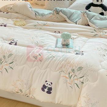 无印良品 亲肤A类抗菌100%棉花冬被(暗合) WYMHB070 尺寸:150*200cm 成分:纯棉 (熊猫花花)