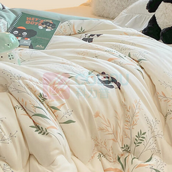 无印良品 亲肤A类抗菌100%棉花冬被(暗合) WYMHB070 尺寸:150*200cm 成分:纯棉 (熊猫花花)