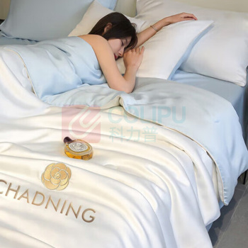 无印良品 A类抗菌刺绣单麻亲肤夏被 WYXLB063 尺寸:150*200cm 成分:丝棉 (山茶 白拼兰)