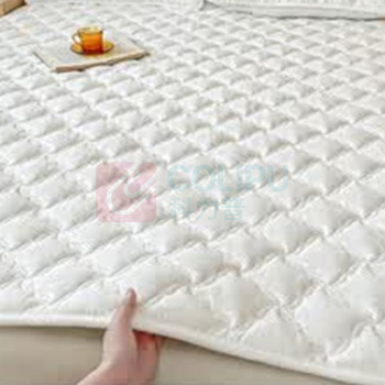 无印良品 褥子 1.2*2米 约3斤