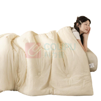无印良品 亲肤A类抗菌泡泡条格大豆被 WYDB206 150*200cm 5斤 (奶白拼浅绿)