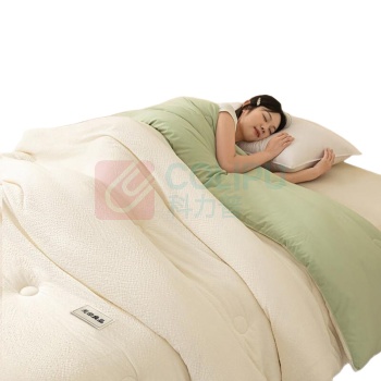 无印良品 亲肤A类抗菌泡泡条格大豆被 WYDB206 150*200cm 5斤 (奶白拼浅绿)