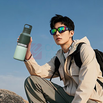 斯凯奇 Skechers 轻屿闪开杯 S0325004 550mL (炽焰黑岩)