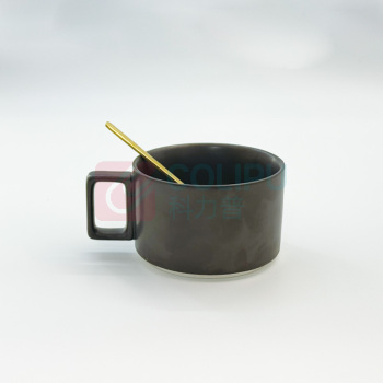 玖爱佳 马克杯(含勺子) 9.8*6.2*15.5cm (黑色)