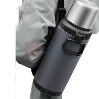苏泊尔 SUPOR 极光旅行保温壶 KCV20BV10 2L (黑色)