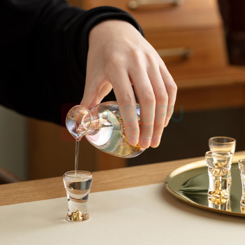 故宫文化 千里江山合家欢融酒具套装 1壶6杯