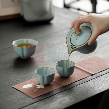 唐丰 TF 宋蕴汝窑清韵旅行茶具套装 茶壶*1 主人杯*1 品茗杯*2 收纳包*1 茶巾*1