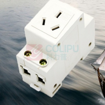 天正 插头 250V 模数化 (白) 材质：铜