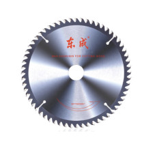 东成 DongCheng 合金圆锯片(专业型/木用交替齿) 180(7)×1.8×25.4×60T 180(7)×1.8×25.4×60T 单片包装 30170600003