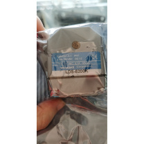 山武 Y轴行程开关  EN60947-5-1 0.1A-30VDC DC-12 0.1A-125VAC：0.1A-30VDC