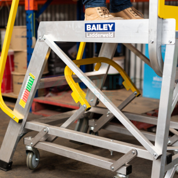 稳耐 BAILEY12步大力神铝合金平台 FS13598 360*108*244cm (银色) 1台/包