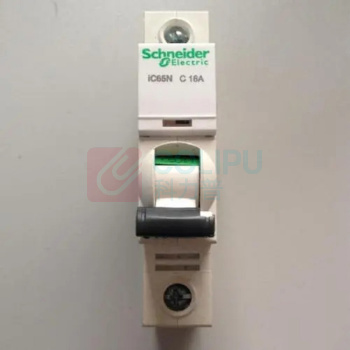 施耐德 Schneider 小型断路器 IC65N 1P D10 