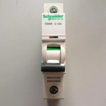 施耐德 Schneider 小型断路器 IC65N 1P D10 
